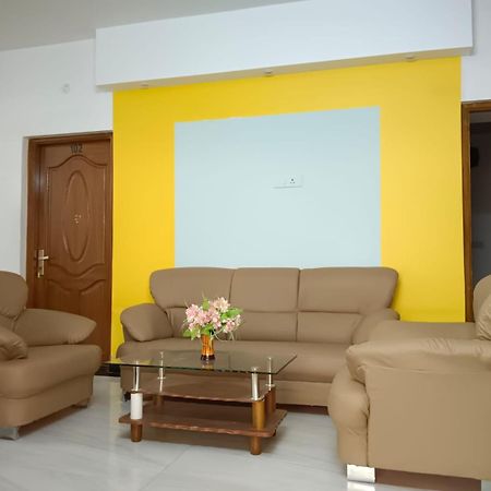 Savi'S Home Stay Ooty Dış mekan fotoğraf